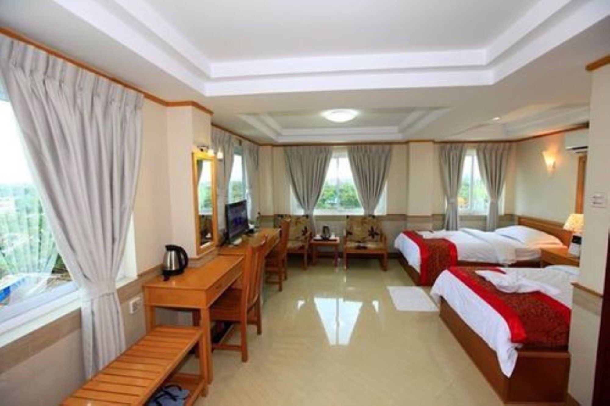 Hotel Novel Rangun Zewnętrze zdjęcie