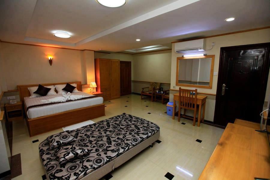 Hotel Novel Rangun Zewnętrze zdjęcie